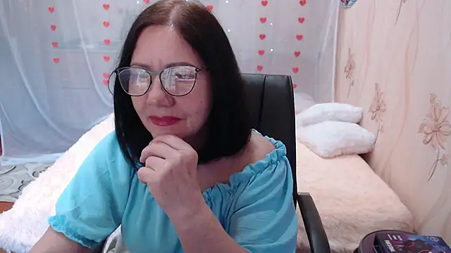 Snapshot of OlgaHottie chatting on March 9, 11:14 pm OlgaHottie online show from March 9, 11:14 pm