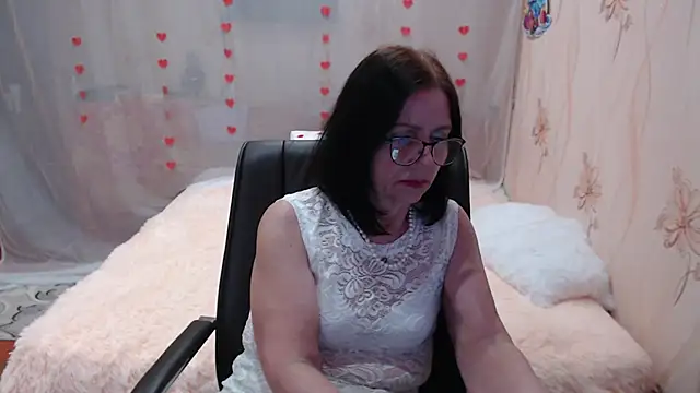 Snapshot of OlgaHottie chatting on March 11, 8:52 am OlgaHottie online show from March 11, 8:52 am