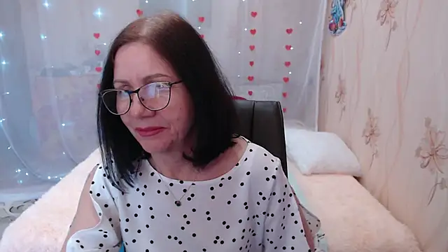 Snapshot of OlgaHottie chatting on March 22, 6:22 am OlgaHottie online show from March 22, 6:22 am