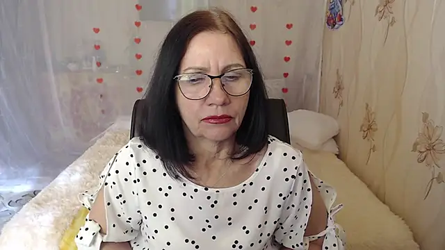 Snapshot of OlgaHottie chatting on March 23, 6:37 am OlgaHottie online show from March 23, 6:37 am