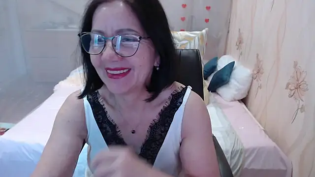 Snapshot of OlgaHottie chatting on November 13, 11:36 pm OlgaHottie online show from November 13, 11:36 pm