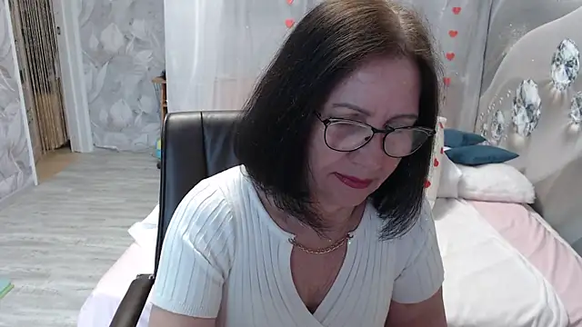 OlgaHottie online show from June 8, 11:38 pm