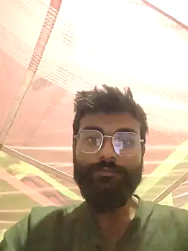 Snapshot of scoozeme chatting on January 11, 6:01 pm scoozeme online show from January 11, 6:01 pm