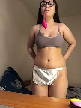 Snapshot of Prudie_Gabriella chatting on March 11, 4:07 pm Prudie Gabriella online show from March 11, 4:07 pm