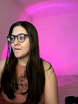 Snapshot of Prudie_Gabriella chatting on October 22, 8:58 am Prudie Gabriella online show from October 22, 8:58 am