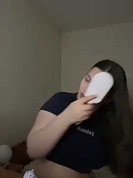 Snapshot of Prudie_Gabriella chatting on November 24, 9:53 am Prudie Gabriella online show from November 24, 9:53 am