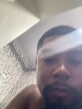 Pr3To021 online show from April 17, 3:48 pm