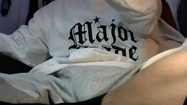 Ray175oo online show from February 2, 5:33 pm