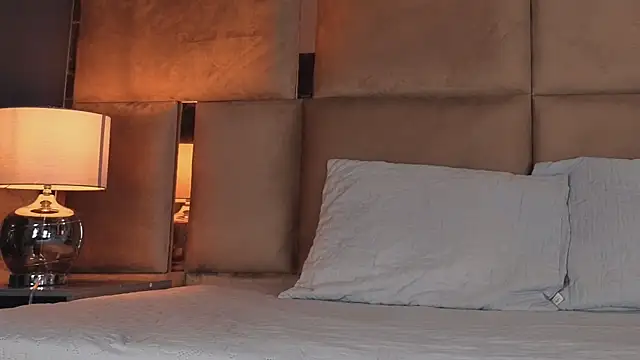 angelinepossy online show from September 9, 10:09 pm