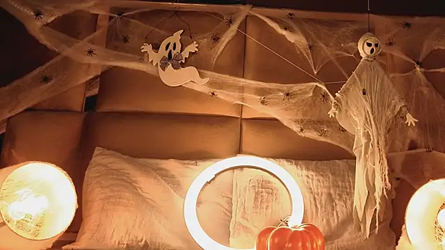 angelinepossy online show from October 21, 9:26 pm