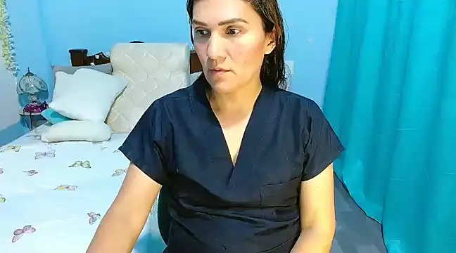 Snapshot of venus_swet_ chatting on January 24, 1:35 am venus swet  online show from January 24, 1:35 am