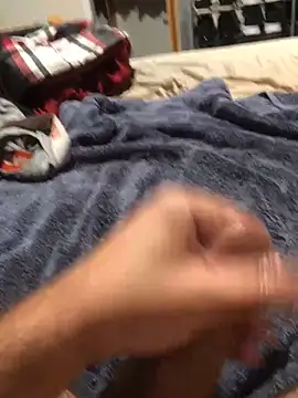 Snapshot of darksmoke011 chatting on October 22, 3:40 am darksmoke011 online show from October 22, 3:40 am