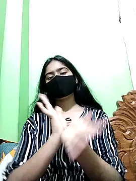 Arisha- online show from December 30, 1:03 pm