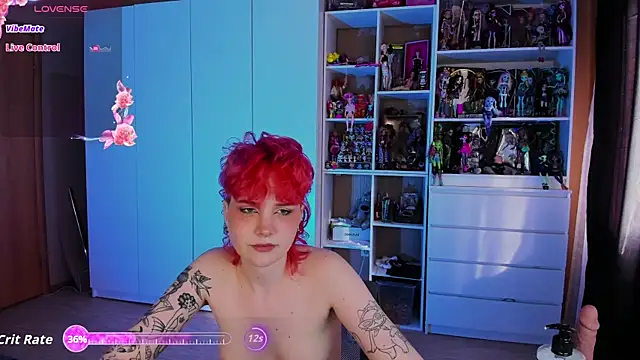 School Love online show from April 23, 12:29 pm