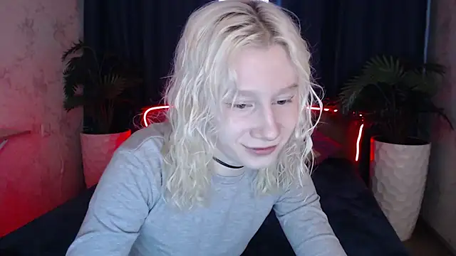 EnigmaSee online show from April 22, 2:14 am