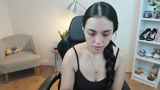  BellaEvans  online show from February 10, 5:58 am