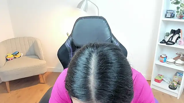  BellaEvans  online show from February 12, 5:47 am