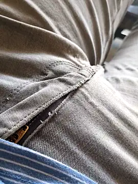 Snapshot of chiku070707 chatting on March 13, 7:15 am chiku070707 online show from March 13, 7:15 am