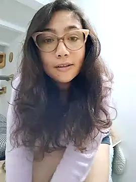 Mia Ruiz online show from February 19, 3:39 am