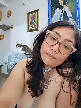 Mia Ruiz online show from March 2, 4:17 am