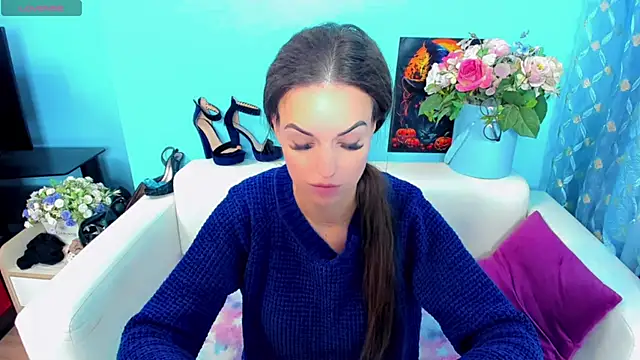 Snapshot of LindaaLu chatting on October 9, 3:15 am LindaaLu online show from October 9, 3:15 am