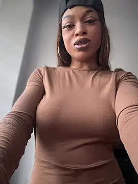 Melany Williams online show from March 22, 1:30 pm