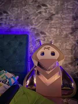 Melany Williams online show from March 29, 1:00 pm