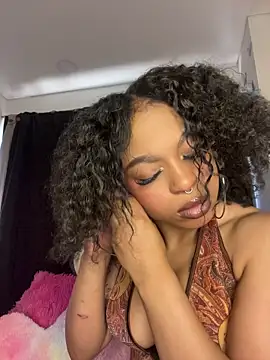 Melany Williams online show from April 22, 12:39 pm