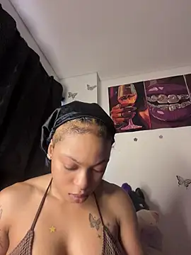 Snapshot of Melany_Williams chatting on April 26, 12:36 pm Melany Williams online show from April 26, 12:36 pm