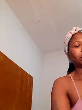 realsquirter online show from November 19, 10:26 am