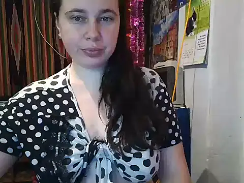 Snapshot of Cora_Maro chatting on January 28, 2:32 am Cora Maro online show from January 28, 2:32 am