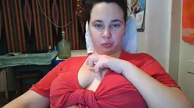 Snapshot of Cora_Maro chatting on March 5, 2:25 am Cora Maro online show from March 5, 2:25 am