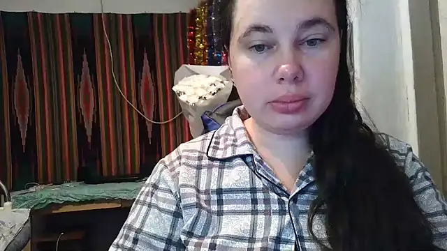 Snapshot of Cora_Maro chatting on September 25, 2:15 am Cora Maro online show from September 25, 2:15 am