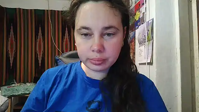 Snapshot of Cora_Maro chatting on September 25, 10:13 pm Cora Maro online show from September 25, 10:13 pm