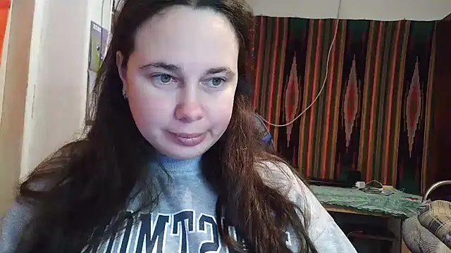 Snapshot of Cora_Maro chatting on October 18, 11:55 am Cora Maro online show from October 18, 11:55 am