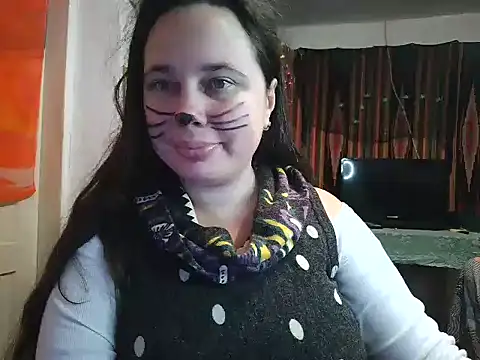 Cora Maro online show from November 5, 1:11 pm