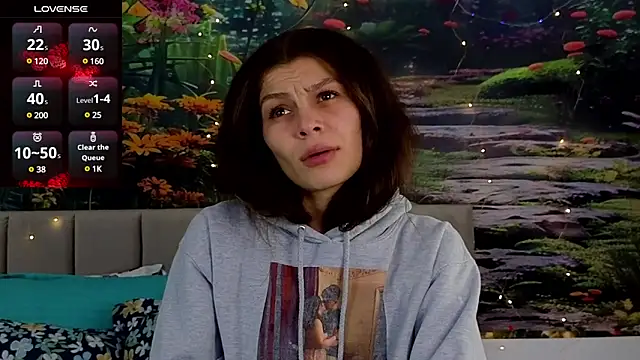 MadameDeFeu online show from December 18, 10:40 am