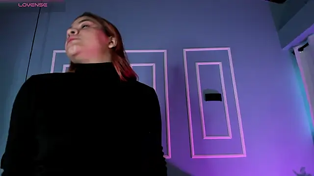 Snapshot of Zaily_zcc chatting on December 2, 11:59 am Zaily zcc online show from December 2, 11:59 am