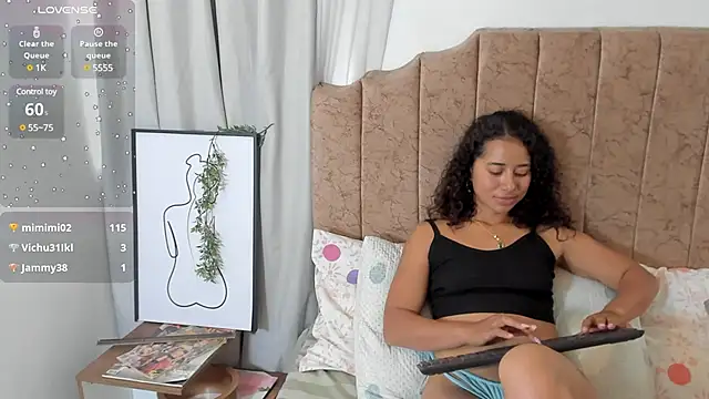 Snapshot of Ammy_nova chatting on February 7, 10:41 pm Ammy nova online show from February 7, 10:41 pm