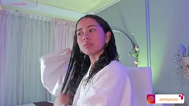 Snapshot of Ammy_nova chatting on December 13, 8:04 pm Ammy nova online show from December 13, 8:04 pm