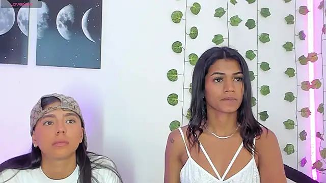 BarbieHotLaura online show from February 3, 1:41 am