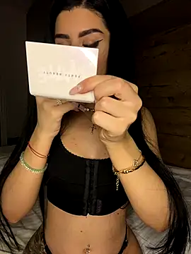 Ameliablack 1 online show from December 14, 9:52 pm