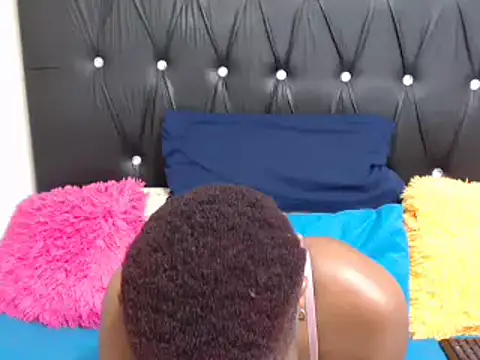 Snapshot of SexyHipsStar chatting on January 18, 9:55 pm SexyHipsStar online show from January 18, 9:55 pm