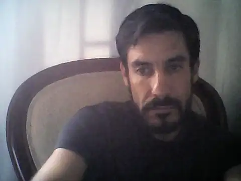 Snapshot of elkike1980 chatting on June 26, 2:54 pm elkike1980 online show from June 26, 2:54 pm