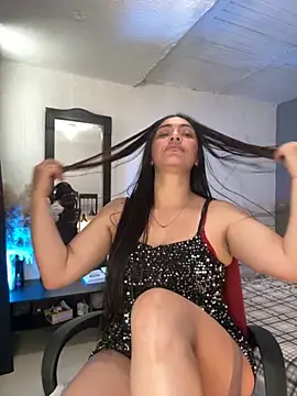 Snapshot of emmily_d chatting on October 9, 6:06 pm emmily d online show from October 9, 6:06 pm