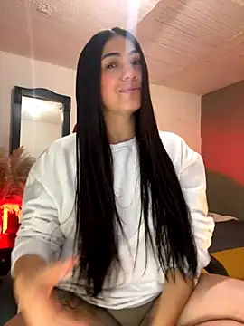 Snapshot of emmily_d chatting on October 16, 6:53 pm emmily d online show from October 16, 6:53 pm