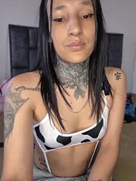 Nicole420squirt online show from June 4, 8:04 pm