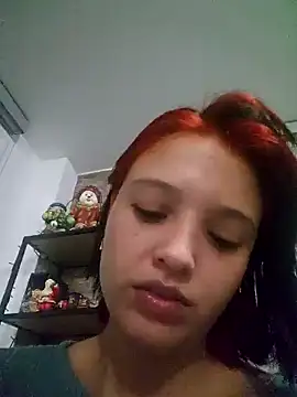 Snapshot of LorenRosse chatting on January 1, 11:40 pm LorenRosse online show from January 1, 11:40 pm