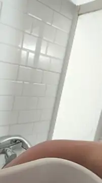 LorenRosse online show from April 18, 6:34 pm