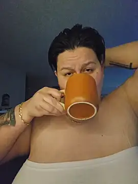 DevilDahm online show from October 26, 6:25 pm